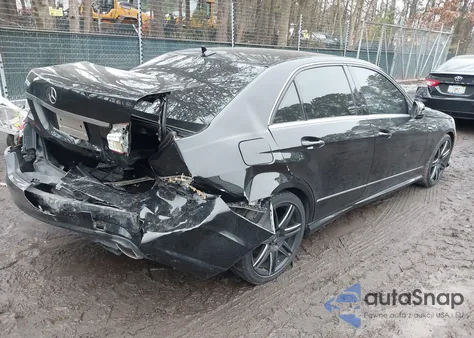 2011 Mercedes-Benz E 350 z USA, uszkodzony, nr VIN WDDHF5GB5BA311111